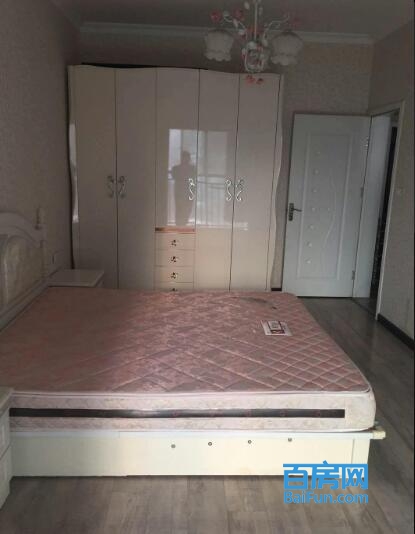 大庆西路盛世唐朝小区 2室1厅1卫
