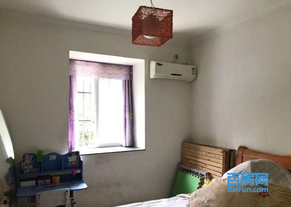 北京花园旁 中装2房 楼层地段好 生活交通便利